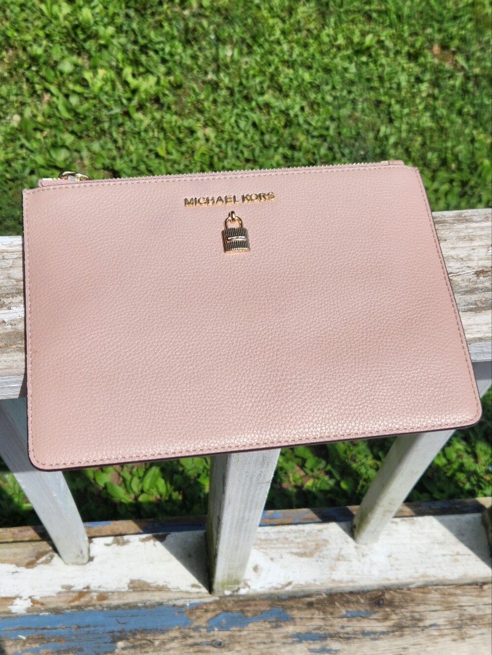 Michael Kors XL Adele Pebbled Leather Zip Clutch Wristlet Fawn EUC